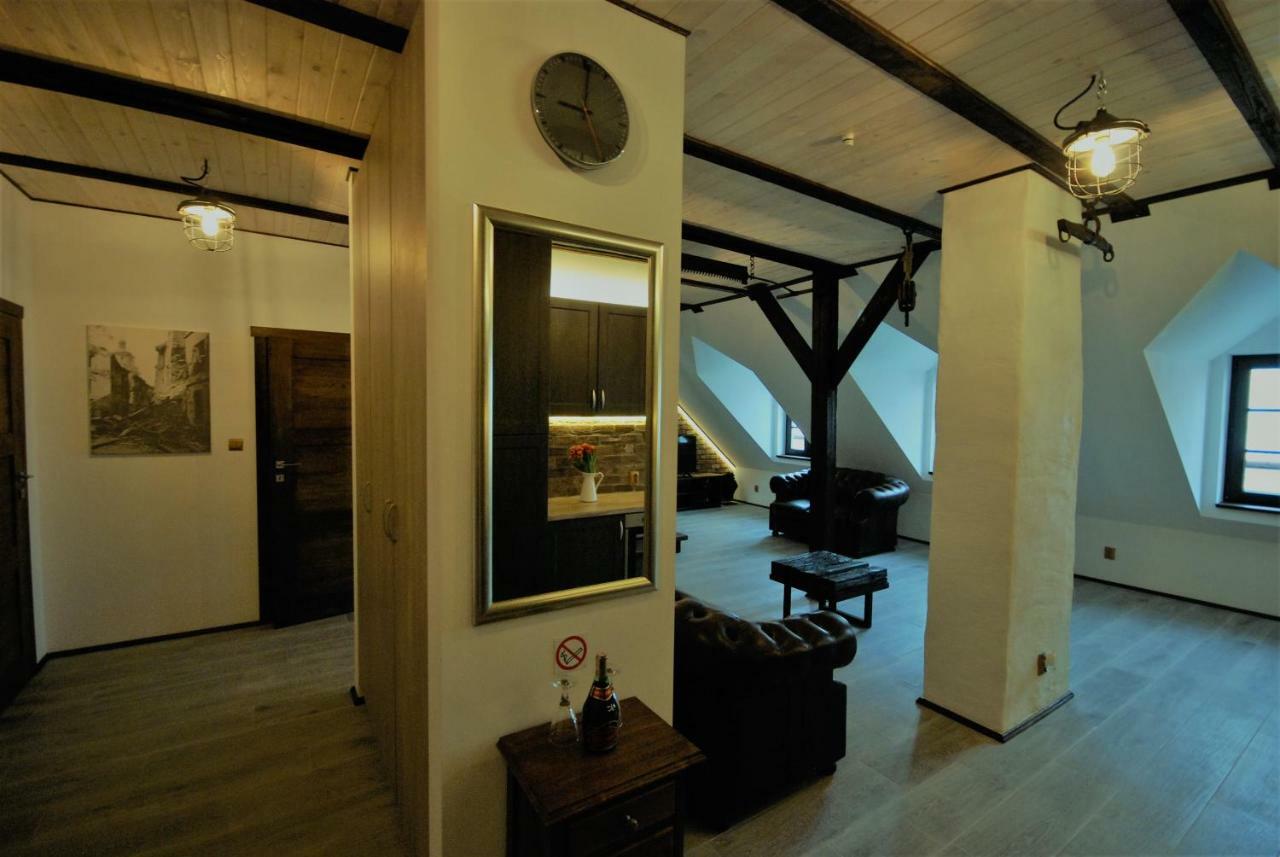 Atticapartment ลูบลิน ภายนอก รูปภาพ